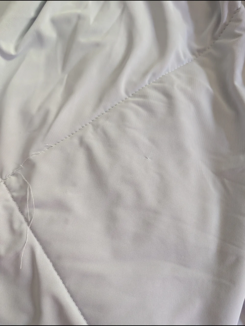 Boutique Reversible Cooling Comforter Navy & Light Blue Full/Queen 90x96 (EUC)